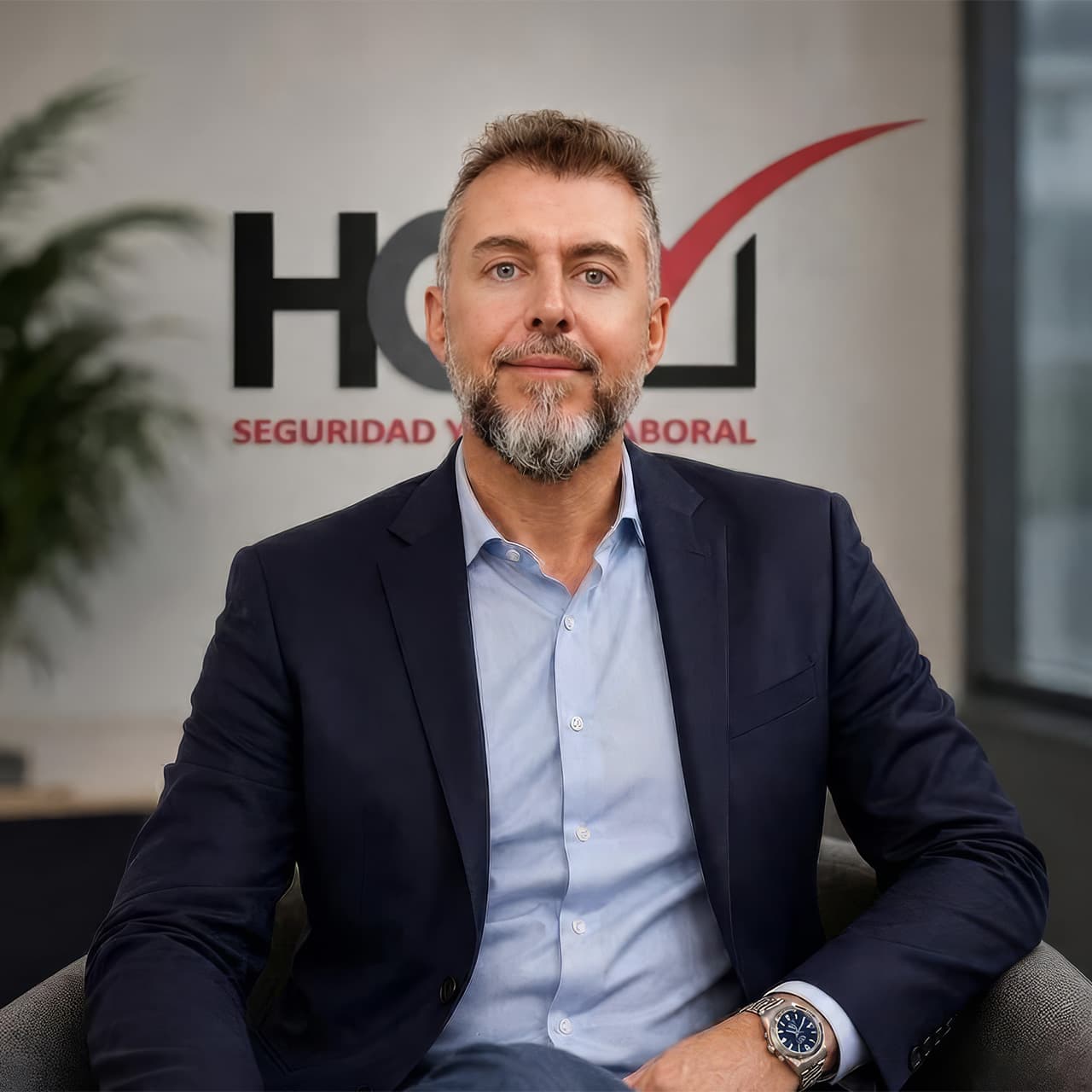 Retrato de Iván Hernández Morales, CEO de HC Consultores